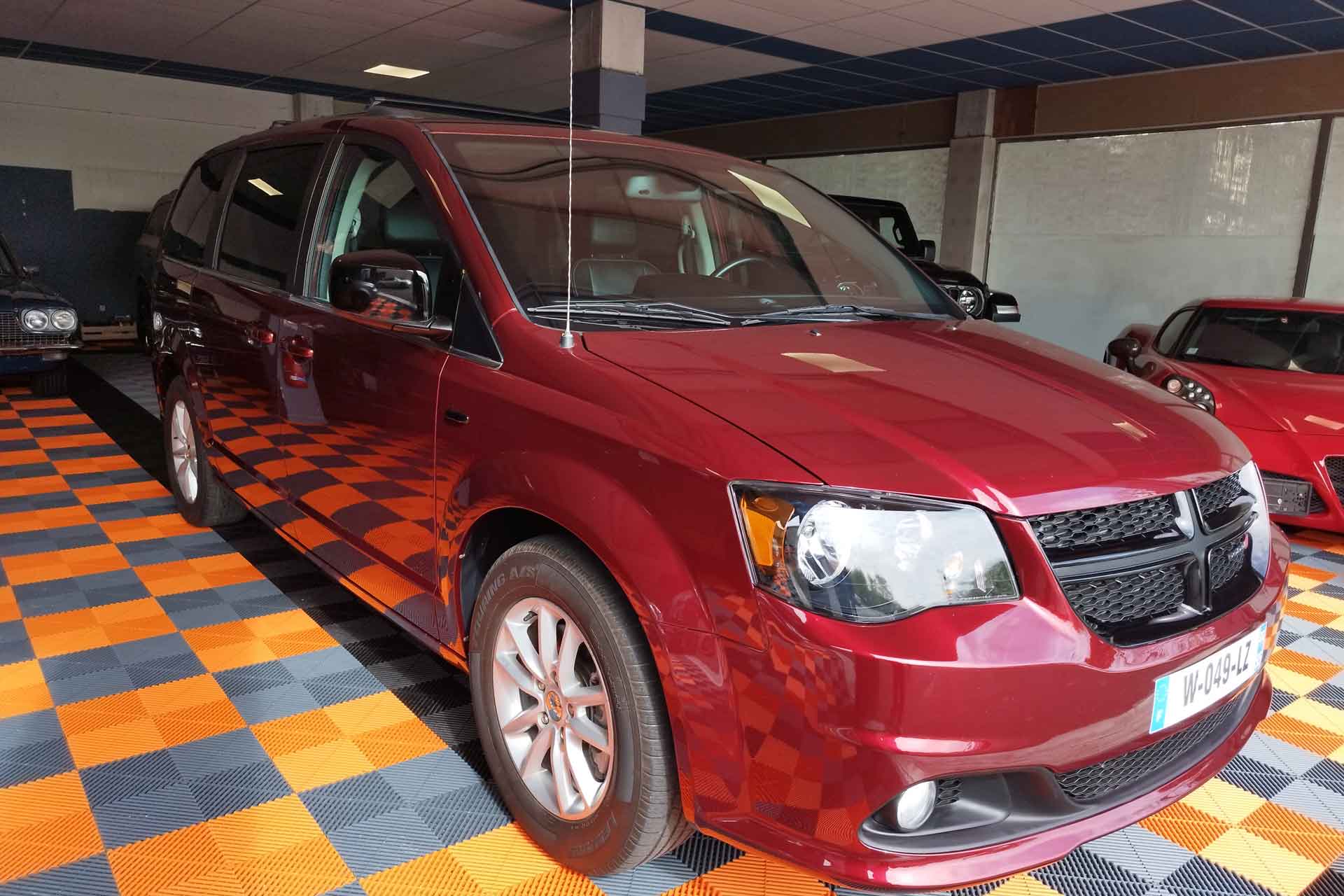 Dodge Grand Caravan SXT 2019 Rouge